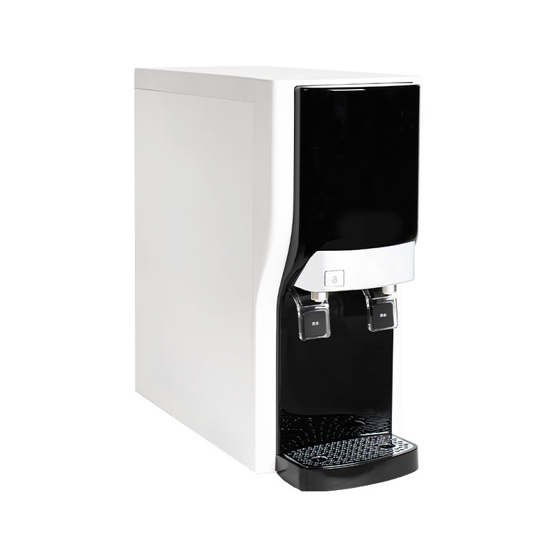 Arbeitsplatte funkelnder Wasserspender für zu Hause mit Filter